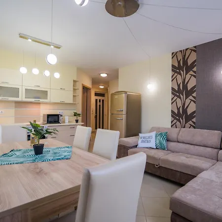 ★ Bb Wellness Apartman ★ Siofok Exterior photo