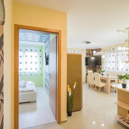 ★ Bb Wellness Apartman ★ Siofok Exterior photo